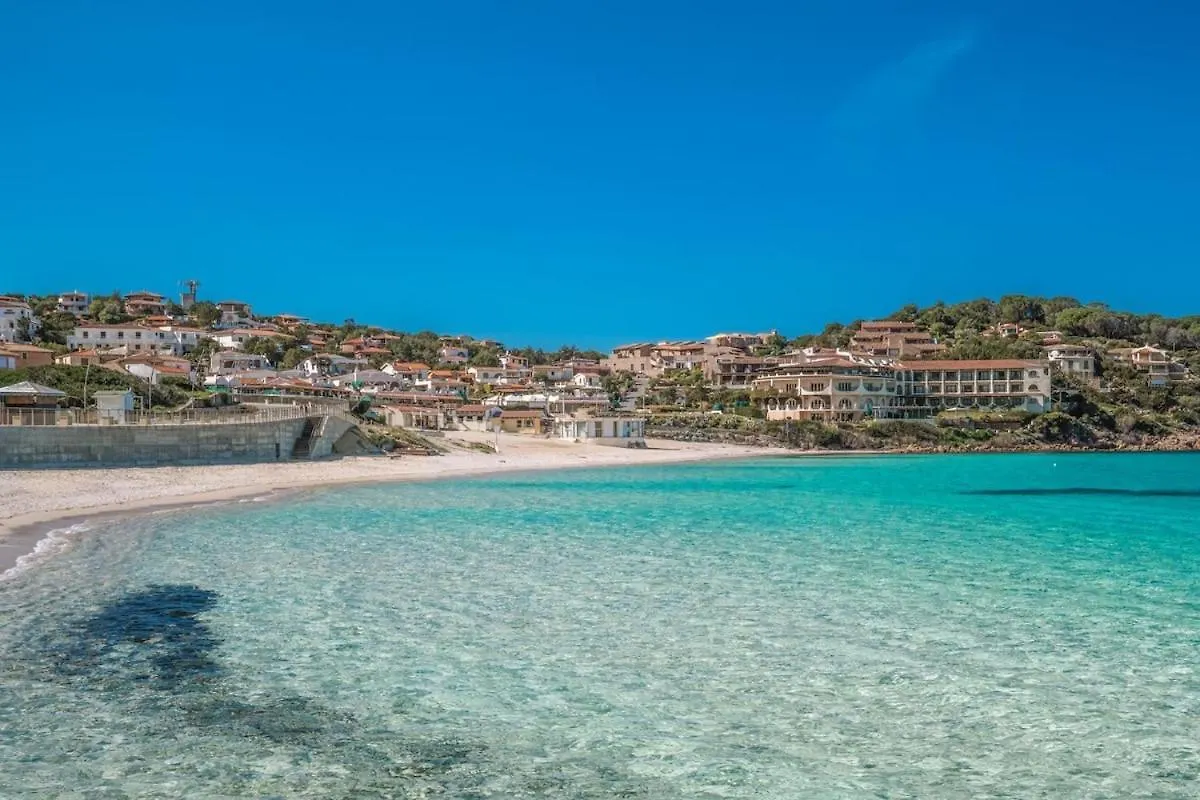 Villa Tre Monti - 8 Posti Letto Vista Mare Baja Sardinia Italia